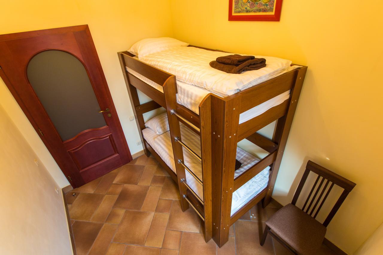 10 Rooms Lviv Extérieur photo