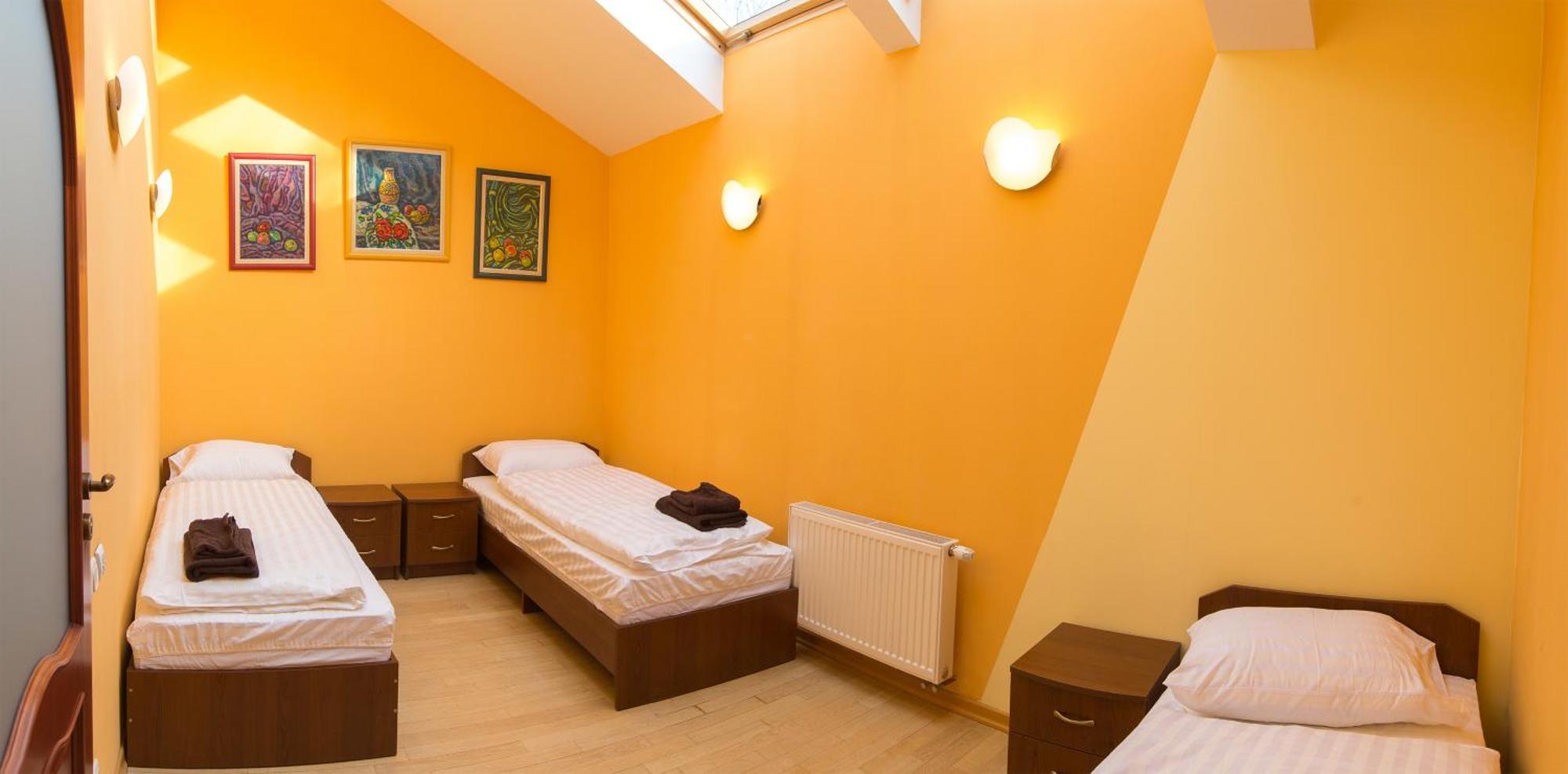 10 Rooms Lviv Extérieur photo